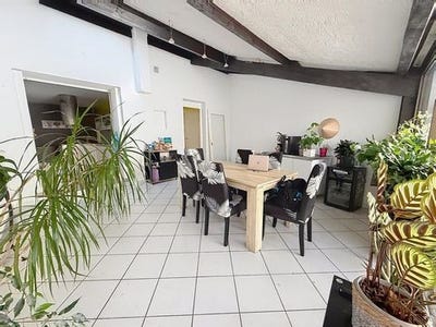 /international/fr/la-tour-du-pin-rhone-310108313705/