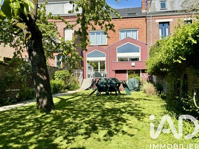 /international/fr/beauvais-ile-de-france-310108862054/