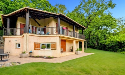 /international/fr/greolieres-provence-alpes-cote-d-azur-310099659394/?lang=en