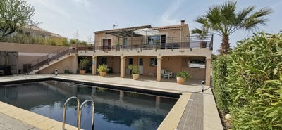 /international/fr/adissan-languedoc-roussillon-310105537246/