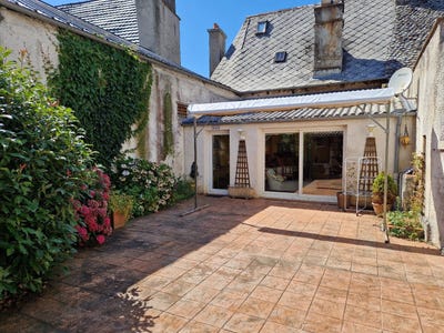 /international/fr/saint-mamet-la-salvetat-auvergne-310107560768/