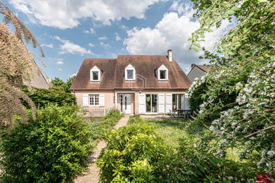 /international/fr/orgeval-ile-de-france-310099623086/