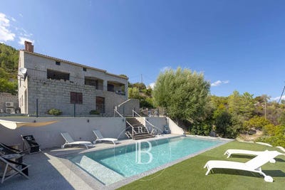 /international/fr/lecci-corsica-310102044845/