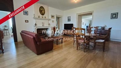 /international/fr/saintes-charente-120097795785/