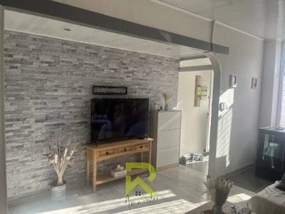 /international/fr/la-redorte-languedoc-roussillon-310106249400/