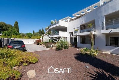/international/fr/bandol-provence-alpes-cote-d-azur-310108928055/