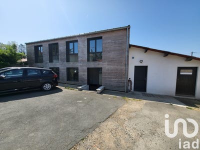 /international/fr/rives-de-l-yon-pays-de-la-loire-310100541017/?lang=en