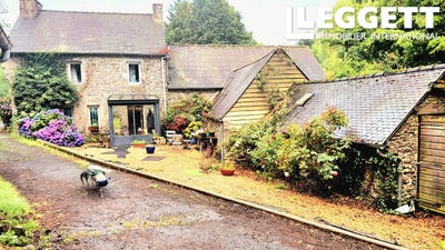 /international/fr/tressignaux-brittany-310099546782/?lang=en