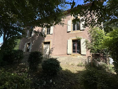 /international/fr/lilhac-midi-pyrenees-310100760303/