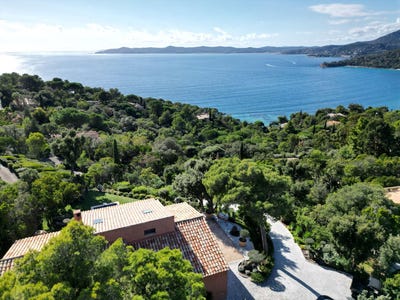 /international/fr/cavalaire-sur-mer-provence-alpes-cote-d-azur-310100961948/?lang=zh-tw