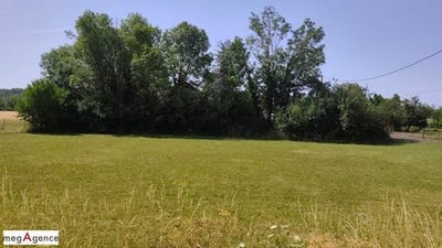 /international/fr/crechy-auvergne-310108731509/