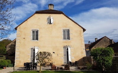 /international/fr/chateau-chalon-franche-comte-310106773826/