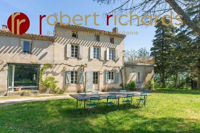 /international/fr/carcassonne-languedoc-roussillon-310108430578/