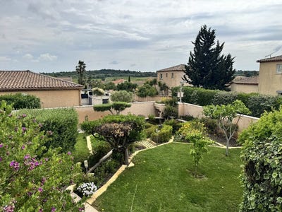 /international/fr/puissalicon-languedoc-roussillon-310108317117/