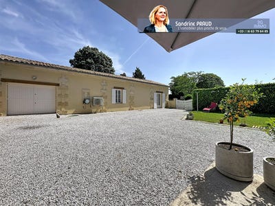 /international/fr/coutras-aquitaine-310108592835/