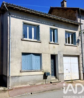 /international/fr/cussac-auvergne-310106426418/