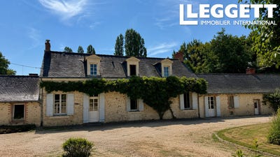 /international/fr/moze-sur-louet-pays-de-la-loire-310109617342/