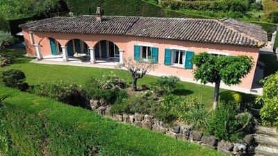 /international/fr/la-colle-sur-loup-provence-alpes-cote-d-azur-310108531063/
