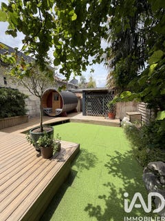 /international/fr/saintes-charente-310108809128/?lang=id
