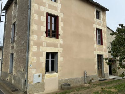 /international/fr/gizay-charente-310102296111/