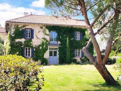 /international/fr/l-isle-en-dodon-midi-pyrenees-310101487120/?lang=id
