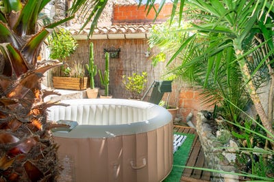 /international/fr/fontes-languedoc-roussillon-310107640080/