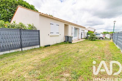 /international/fr/saint-maixent-sur-vie-pays-de-la-loire-310108180245/