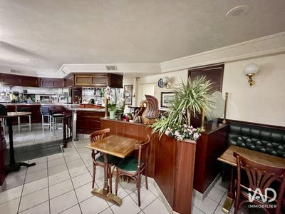 /international/fr/milly-la-foret-ile-de-france-310104591943/