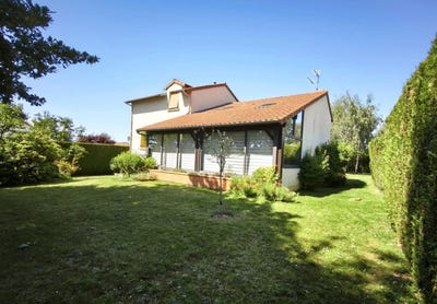 /international/fr/fontaine-le-comte-charente-310105924011/