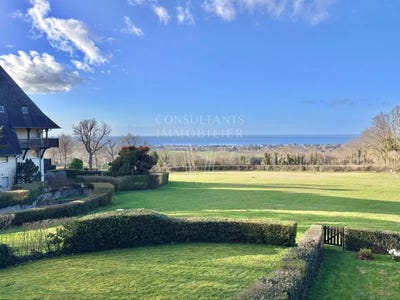/international/fr/deauville-la-basse-normandie-310103792640/