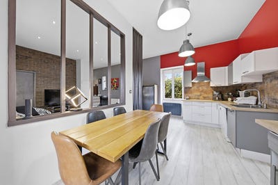 /international/fr/chalon-sur-saone-burgundy-310106159163/