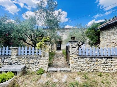 /international/fr/villedieu-provence-alpes-cote-d-azur-310103714471/