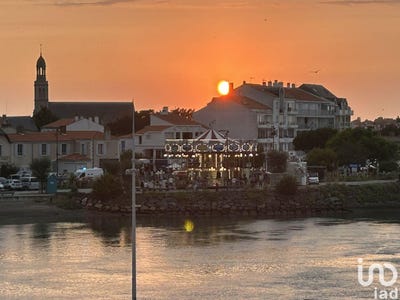 /international/fr/saint-gilles-croix-de-vie-pays-de-la-loire-310101900183/