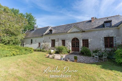/international/fr/tours-centre-val-de-loire-310103488281/