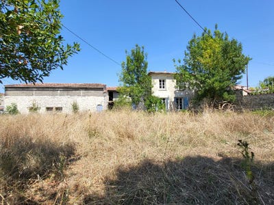 /international/fr/saint-jean-d-angely-charente-310101469701/?lang=es