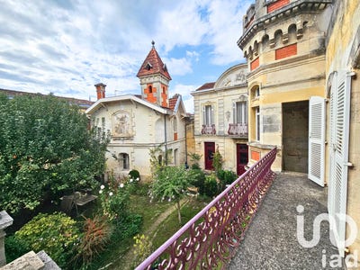 /international/fr/isle-saint-georges-aquitaine-310105189034/