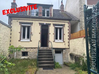 /international/fr/joigny-burgundy-310100735026/