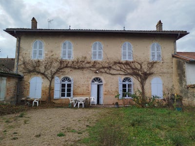 /international/fr/saint-trivier-de-courtes-rhone-310104397863/