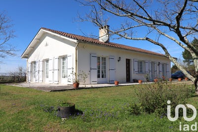 /international/fr/montguyon-charente-310108102502/