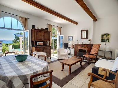 /international/fr/bandol-provence-alpes-cote-d-azur-310108941403/