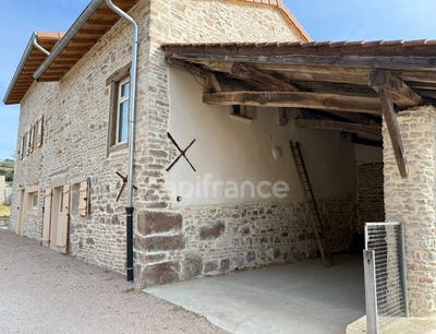 /international/fr/saint-maurice-de-satonnay-burgundy-310109481833/