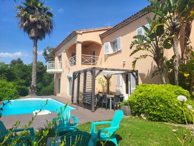 /international/fr/grosseto-prugna-corsica-310110042590/