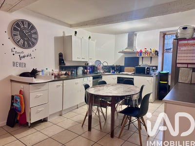 /international/fr/opoul-perillos-languedoc-roussillon-310105010742/