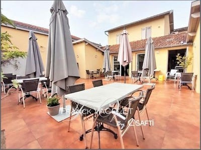 /international/fr/la-reole-aquitaine-120092199053/?lang=zh-tw