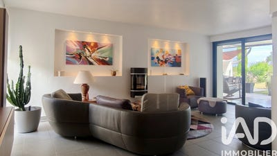 /international/fr/indre-pays-de-la-loire-310108860542/