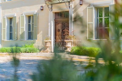 /international/fr/carces-provence-alpes-cote-d-azur-310100650332/