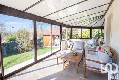 /international/fr/vernou-la-celle-sur-seine-ile-de-france-310098290088/?lang=id