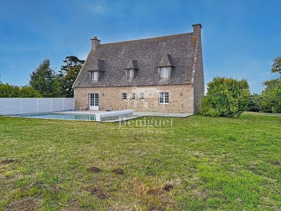 /international/fr/kerlouan-brittany-310106158508/