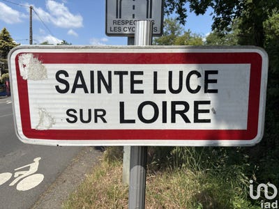 /international/fr/sainte-luce-sur-loire-pays-de-la-loire-310100103214/