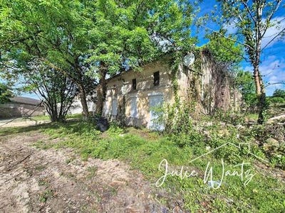 /international/fr/saint-savin-aquitaine-310107332318/